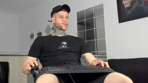 jeison online show from 01/15/25, 02:27