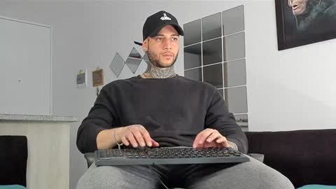 jeison online show from 02/01/25, 07:13