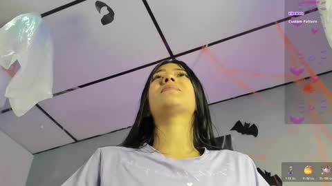 Jasmine online show from 11/01/25, 12:18