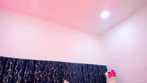 Snapshot of _jasmine_blush chatting on 07/18/26, 06:45 Jasmine online show from 07/18/26, 06:45