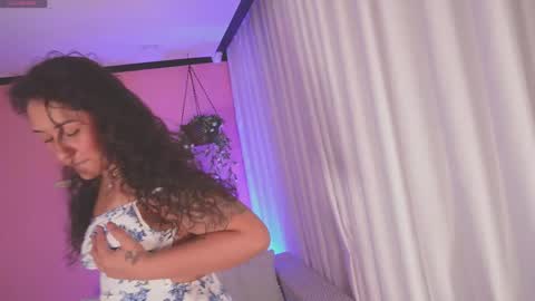 _jessica1 online show from 04/08/26, 11:32