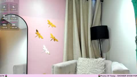 Snapshot of _jireh33_ chatting on 03/12/25, 11:44 online show from 03/12/25, 11:44