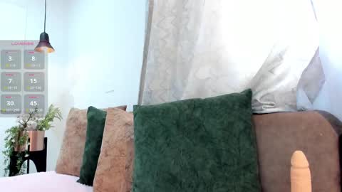 Snapshot of _jireh33_ chatting on 09/09/25, 07:35 online show from 09/09/25, 07:35