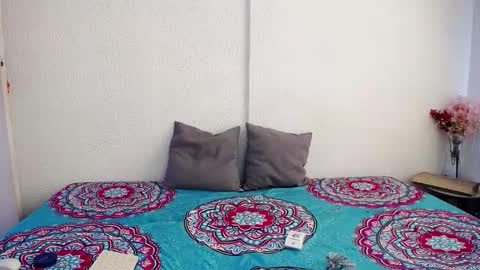 Joanne  Oliver online show from 09/19/25, 05:13