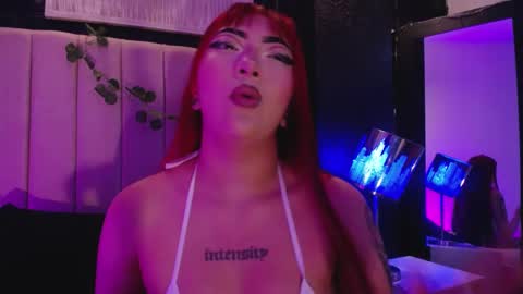 Mia online show from 12/27/24, 01:50