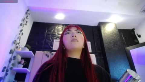 Mia online show from 01/25/25, 07:07