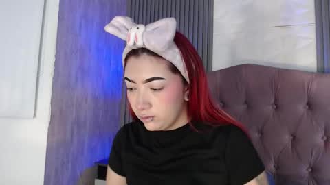 Mia online show from 01/07/26, 01:46