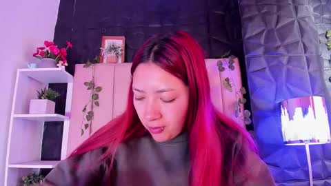 Mia online show from 02/07/26, 12:20