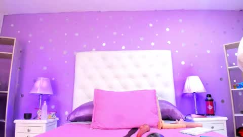 _johnson_alana online show from 10/02/25, 02:02