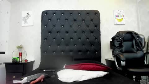 _johnson_alana online show from 04/15/26, 07:58