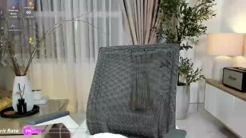 _joliie_ online show from 03/19/26, 04:44