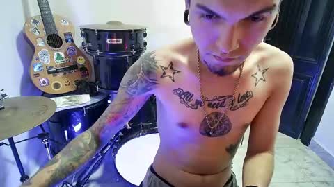 Snapshot of _josh420_ chatting on 01/26/25, 02:35 Josh420 online show from 01/26/25, 02:35