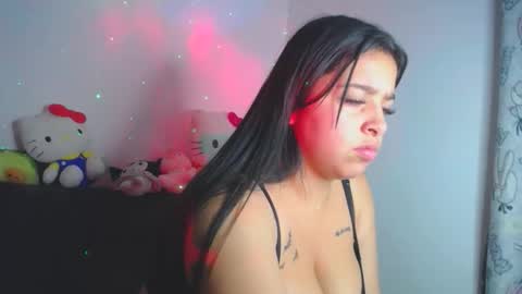 Snapshot of _juli17_ chatting on 03/04/26, 08:26 _juli17_ online show from 03/04/26, 08:26