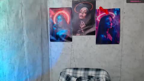 Jolia online show from 01/09/26, 07:44