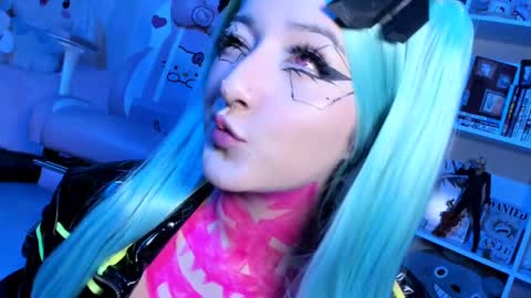 JULIANA online show from 02/09/25, 01:46