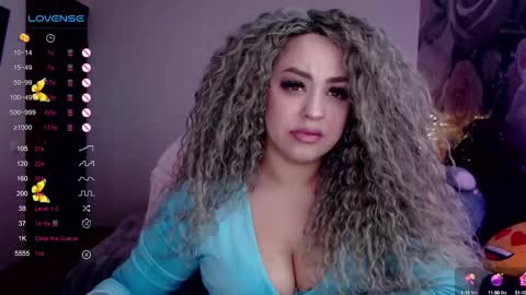 _just_a_queen_3 online show from 03/04/25, 05:34