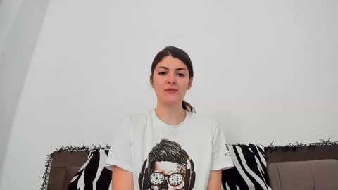 _just_a_simple_girl online show from 02/23/25, 12:05