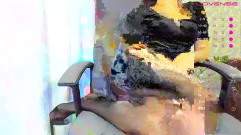 _justcallme_ online show from 01/17/25, 06:44