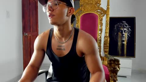 justin online show from 03/27/26, 03:45