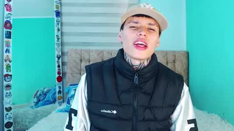 mod online show from 12/04/25, 08:39