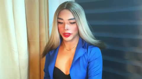_karie_ online show from 05/06/26, 05:40