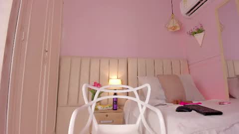 Snapshot of _karol_18 chatting on 06/27/26, 06:46 karol online show from 06/27/26, 06:46
