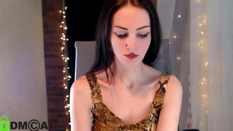 Snapshot of _karolina chatting on 02/07/25, 02:47 karolina online show from 02/07/25, 02:47