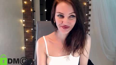 Snapshot of _karolina chatting on 09/12/25, 04:29 karolina online show from 09/12/25, 04:29