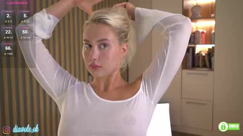 Kate online show from 09/10/25, 03:12