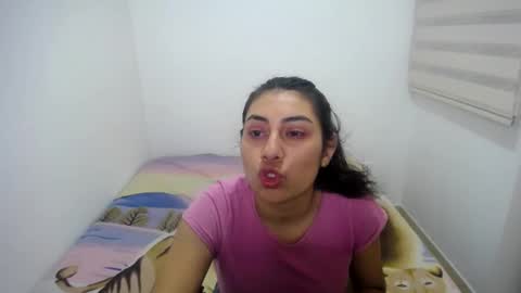 Snapshot of _katerin_love chatting on 03/07/25, 10:21 kateryn online show from 03/07/25, 10:21