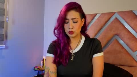 kelly online show from 11/14/25, 01:32