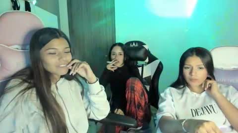 khloe sweet online show from 11/07/25, 11:27