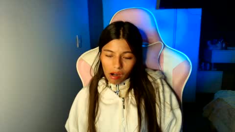 khloe sweet online show from 06/05/26, 11:54