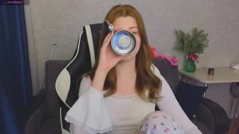 Molly   Emily online show from 12/19/25, 05:20