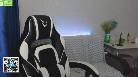 Molly   Emily online show from 06/01/26, 01:35