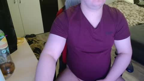 Snapshot of _kitsu_ chatting on 01/18/25, 07:37 _kitsu_ online show from 01/18/25, 07:37