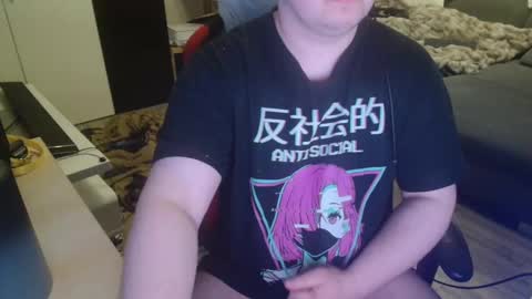 Snapshot of _kitsu_ chatting on 02/06/25, 04:47 _kitsu_ online show from 02/06/25, 04:47