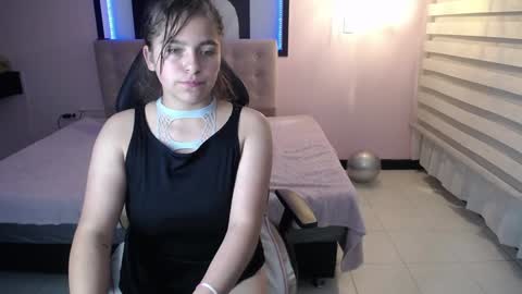 Snapshot of _kitten_1 chatting on 01/22/25, 03:29 _kitten_1 online show from 01/22/25, 03:29