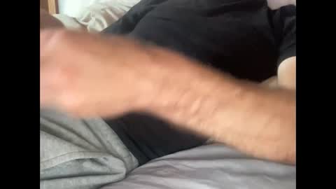 Kiwi online show from 04/08/26, 05:18