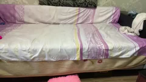  krisvanessa  online show from 03/08/25, 12:09