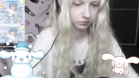 Snapshot of _kuroneeko_ chatting on 02/16/25, 07:27 kuro online show from 02/16/25, 07:27