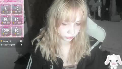  kuro  online show from 05/28/26, 08:00