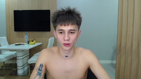 Snapshot of _kurt chatting on 12/05/24, 09:17 Kurt online show from 12/05/24, 09:17