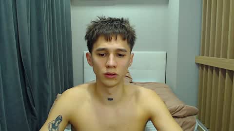 Snapshot of _kurt chatting on 01/12/25, 09:29 Kurt online show from 01/12/25, 09:29