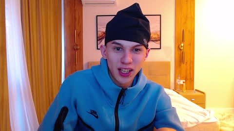 Snapshot of _kurt chatting on 02/05/25, 05:09 Kurt online show from 02/05/25, 05:09