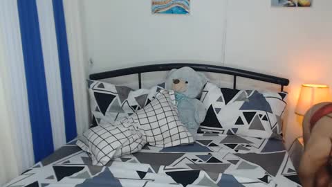 Kylie online show from 01/29/25, 04:41