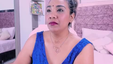 Snapshot of _lakshmi_hotx chatting on 02/10/25, 03:32 NAILHA SAJANI online show from 02/10/25, 03:32