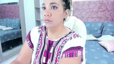 Snapshot of _lakshmi_hotx chatting on 03/06/25, 03:13 NAILHA SAJANI online show from 03/06/25, 03:13