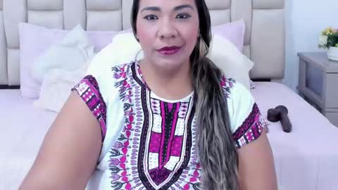 Snapshot of _lakshmi_hotx chatting on 09/08/25, 07:02 NAILHA SAJANI online show from 09/08/25, 07:02