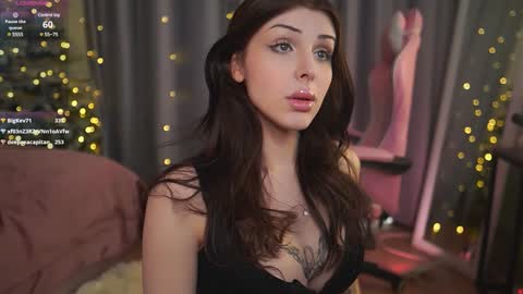 Snapshot of _lala_land_ chatting on 01/15/25, 06:19 Im sweet Lettie ntmu - online show from 01/15/25, 06:19